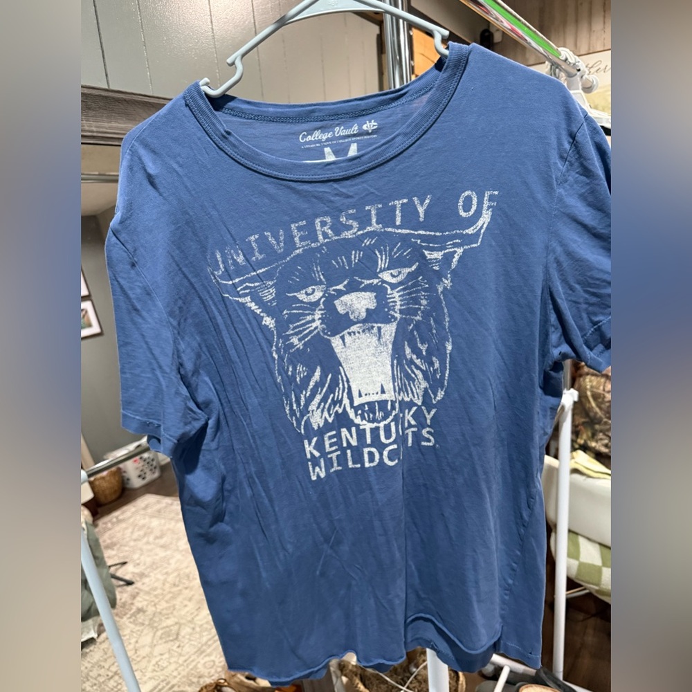 Vintage University of Kentucky Wildcats Blue T-Shirt